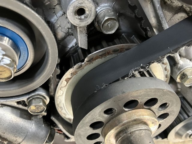 自動車部品（CVTベルト）の製造業務