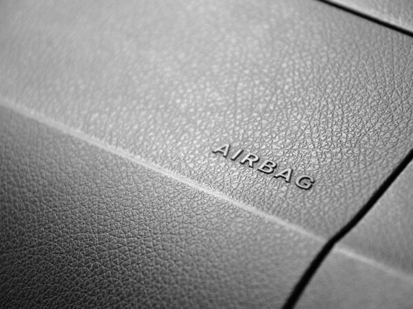 自動車部品製造/エアバックの組立・検査