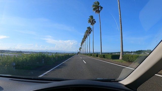 自動車用硝子の機械オペレーター業務