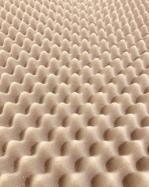 軟質ウレタンの製造、加工、プラスチック製品の製造に係る仕事や設備のメンテナンス